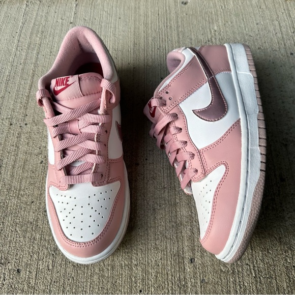Nike Dunk Low GS Pink Velvet women’s 7.5